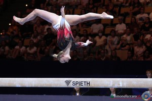 bel louon noemie ph simone ferraro sfa03011 copia